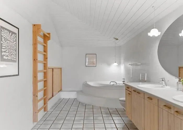 Holiday home Bl1375-blokhus-klitvejen-15 *